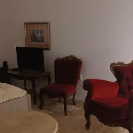 Apartment Piramida *