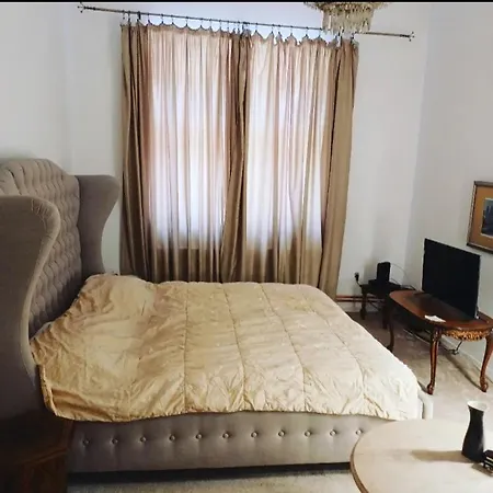 Piramida Apartment *
