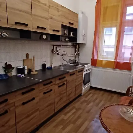 Piramida Apartman