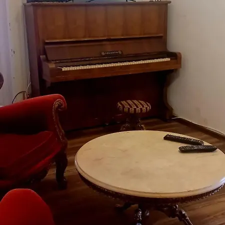 Apartment Piramida